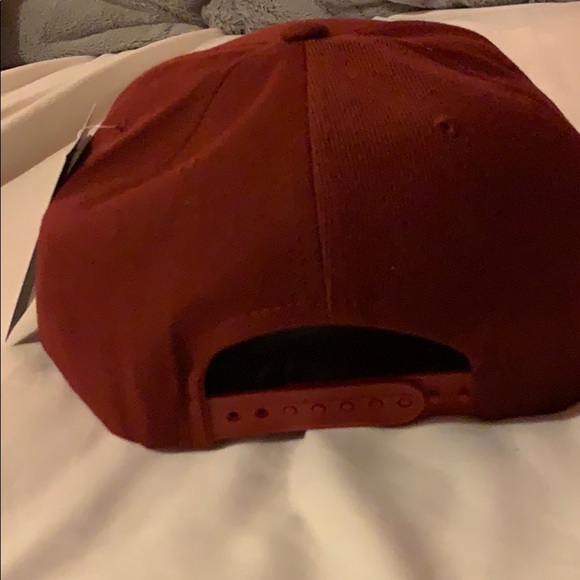 Baseball cap - Picture 2 of 3